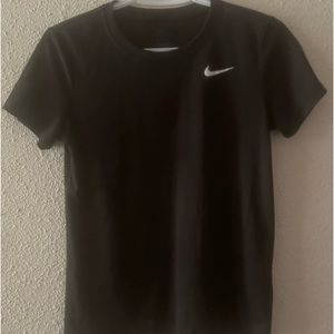 black nike dri-fit shirt